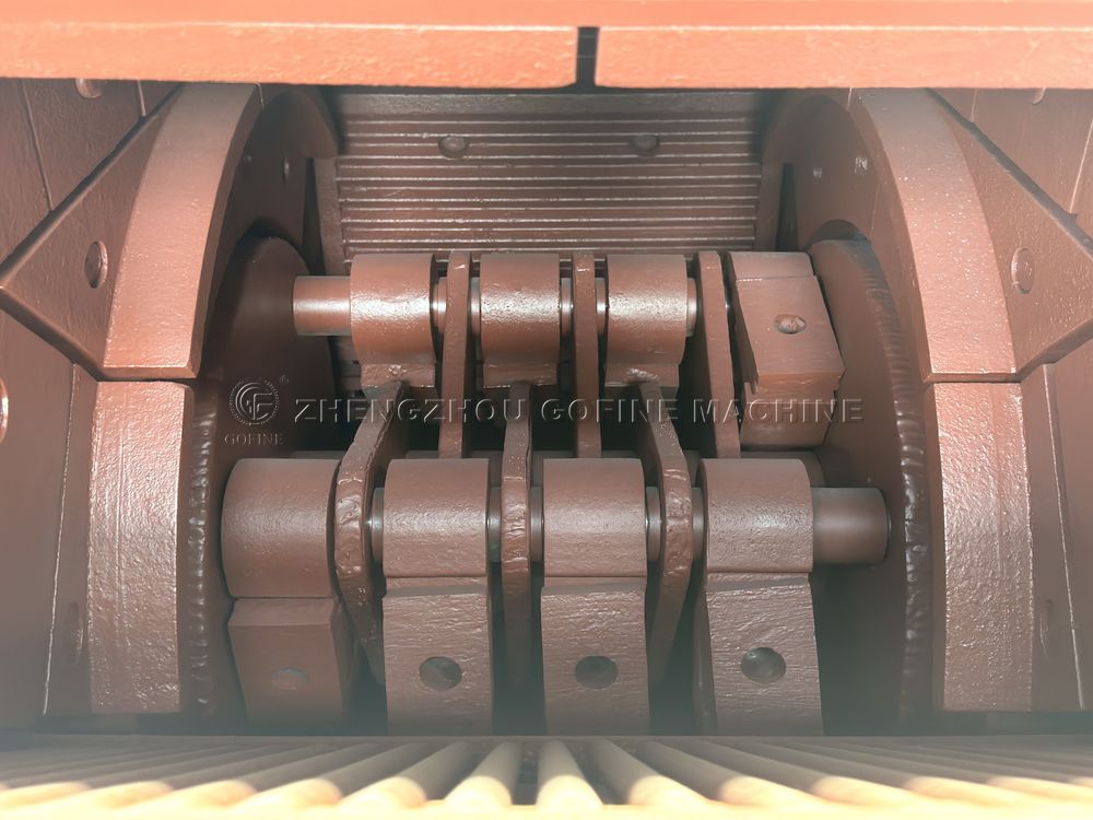 The Internal Structure of Impact Crushers